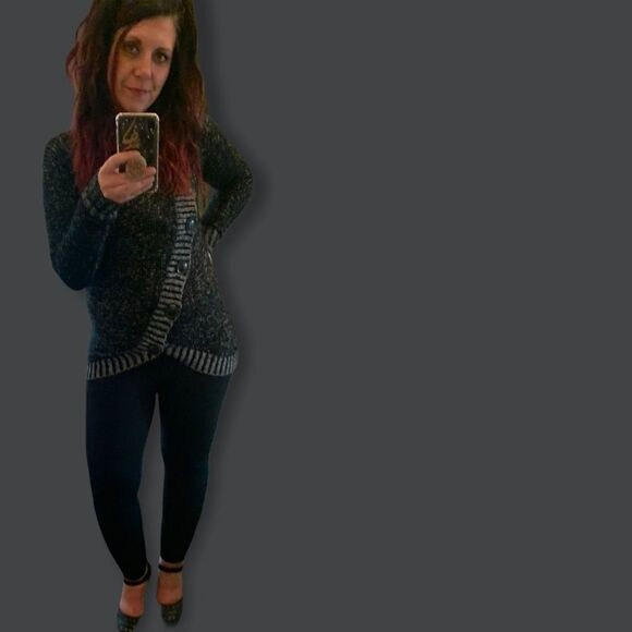 XS Black + Grey Vera Moda Sweater - Picture 1 of 11